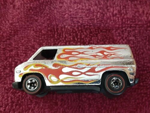 Vintage 1981 Hot Wheels Super Van #7649 '70s Van White w Flames
