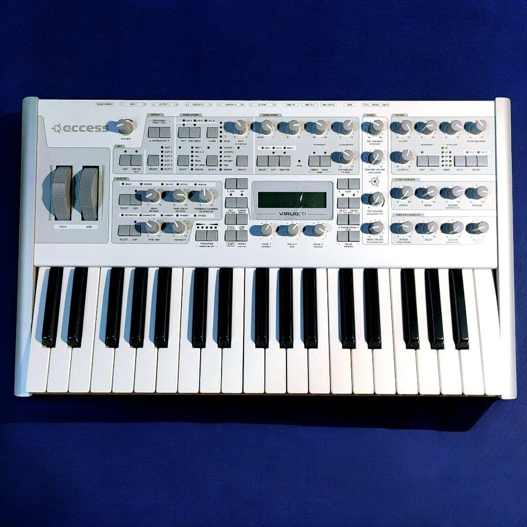 Access Virus Ti2 Polar Virtual analog synthesizer Tested/working