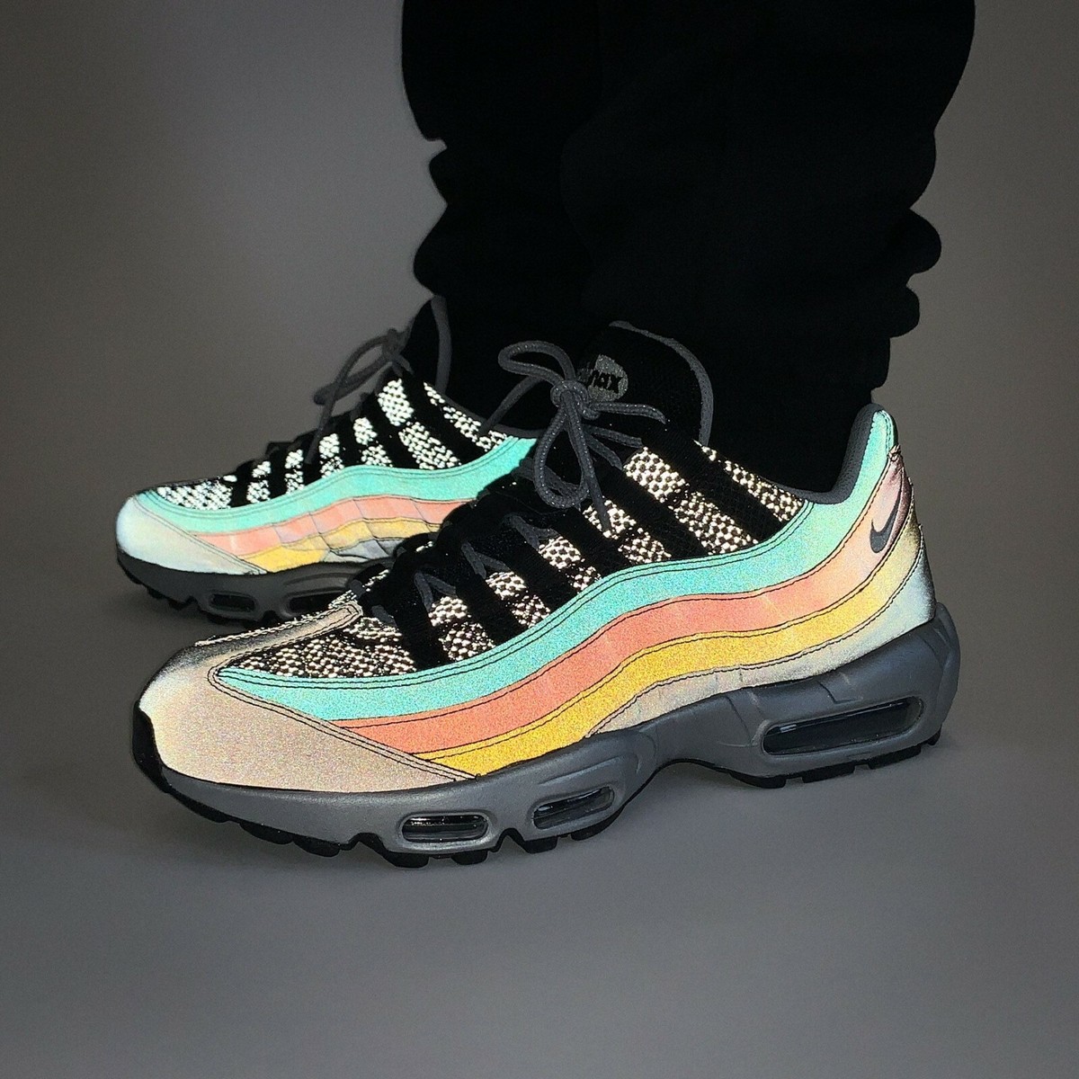 NIKE AIR MAX 95 PREMIUM REFLECTIVE 3M SIZE 9 BRAND NEW W/BOX