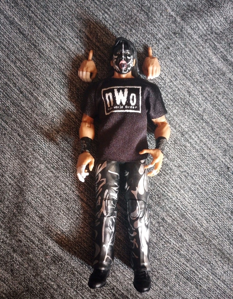 WWE Elite Monday Night War Chase Variant The Great Muta Figure