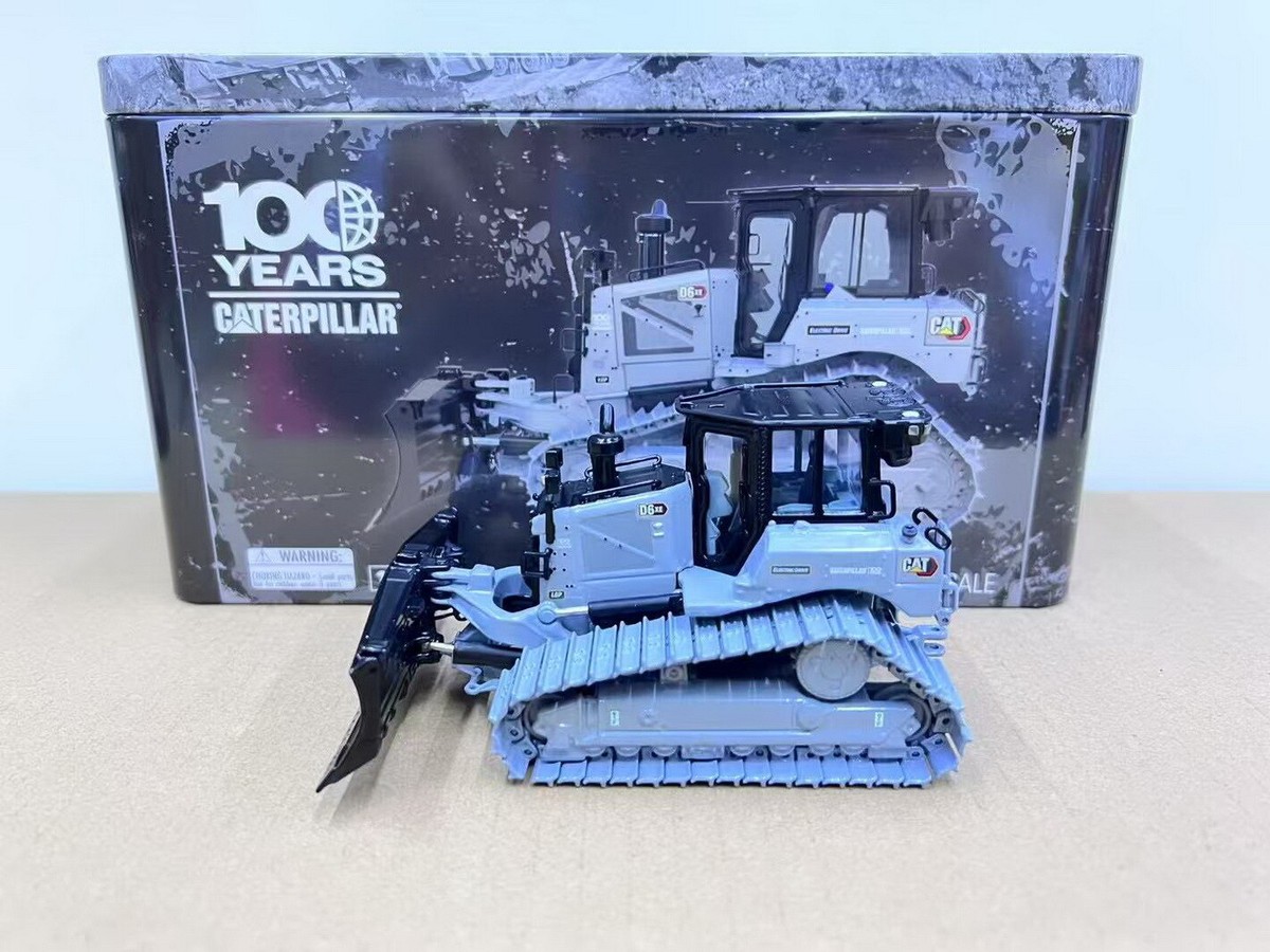 DM 1/50 CAT D6XE LGP Track-Type Tractor Bulldozer 100th Diecast