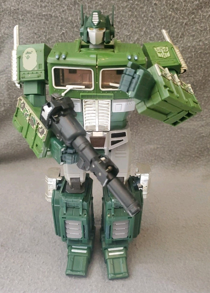 Transformers A Bathing Ape Masterpiece MP-10A Green Convoy Optimus