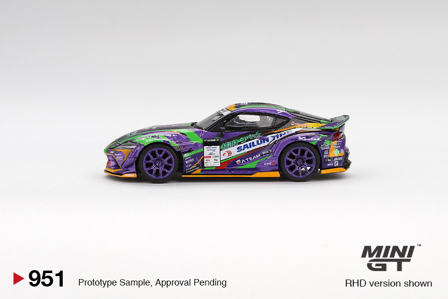 Pre-order) Mini GT #951 