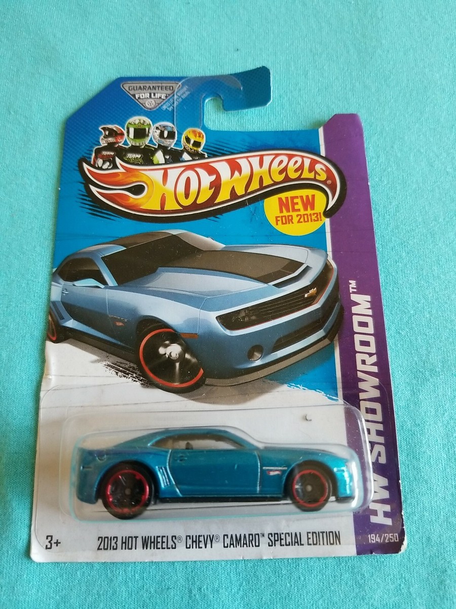 2013 Hot Wheels CHEVY CAMARO SPECIAL Blue 194/250 BENT CARD Garage