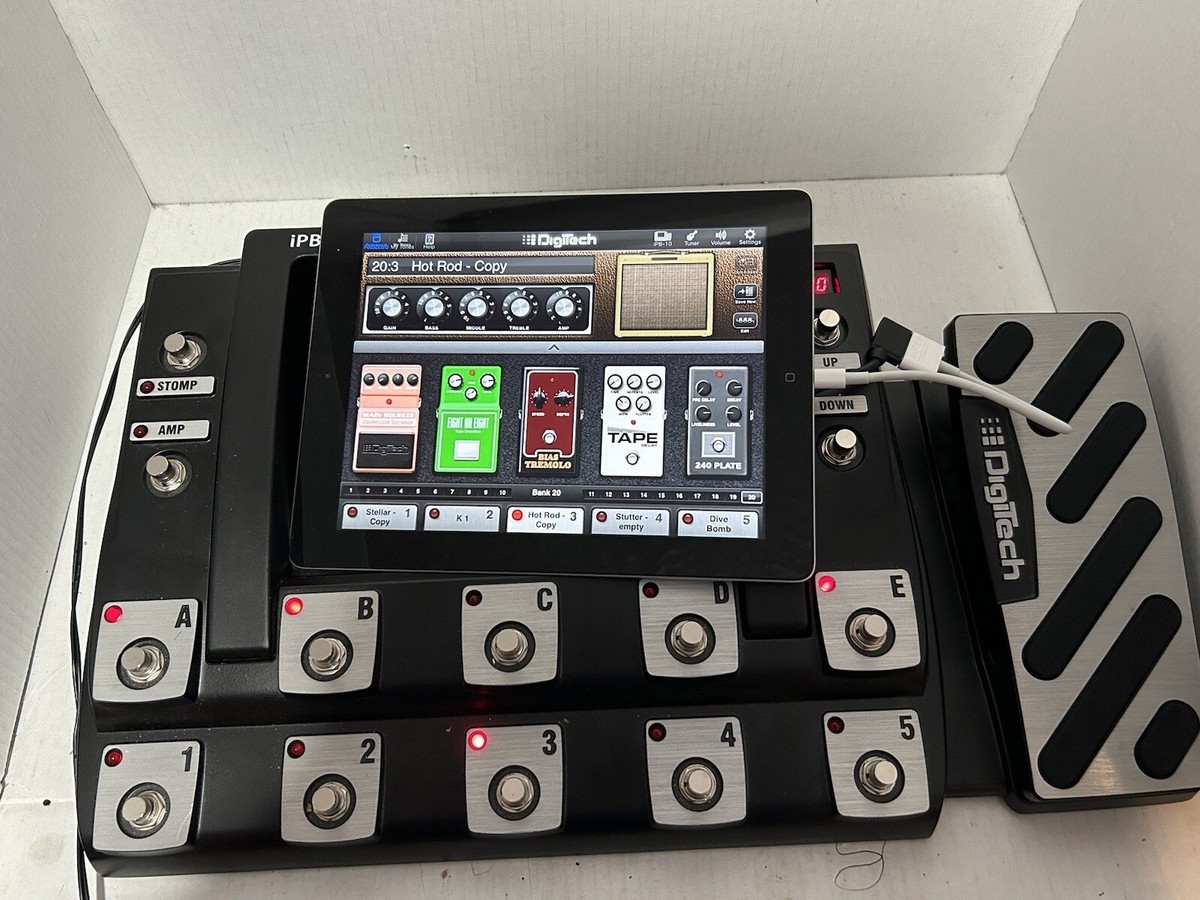 DigiTech iPB-10 with 4th gen iPad Multi-Effects Guitar Pedalboard