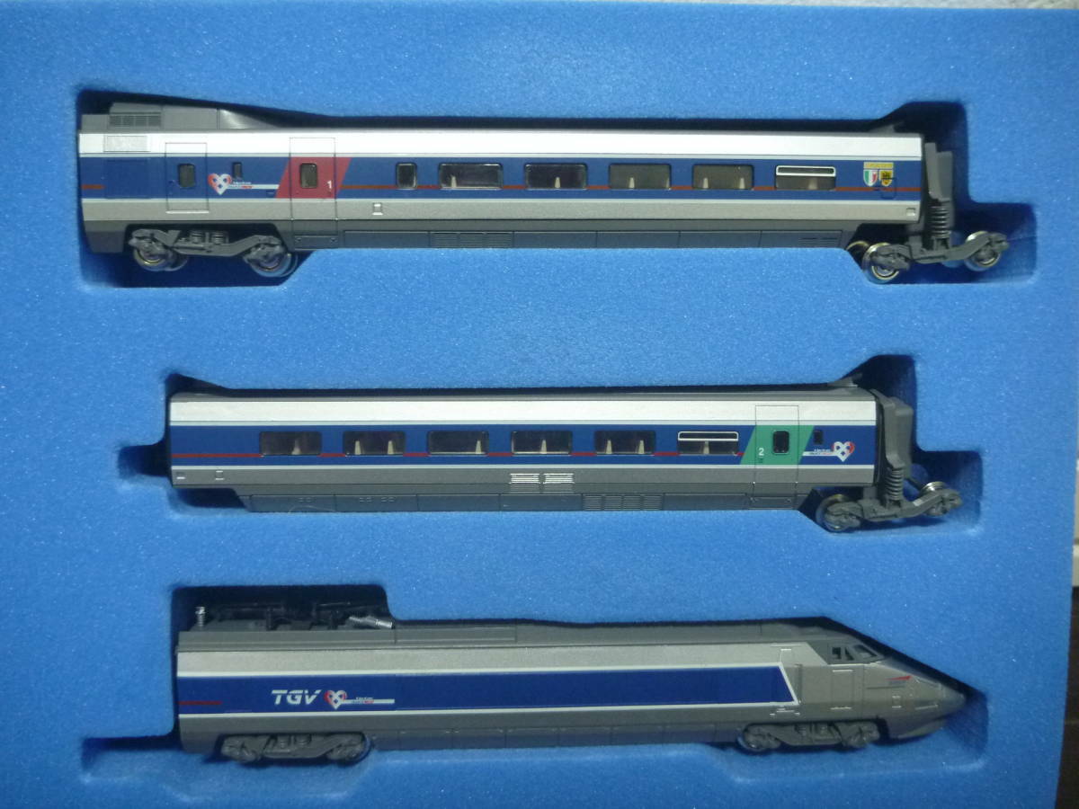 KATO N scale TGV La Ligne de coeur France Suisse 6 car set 10-909