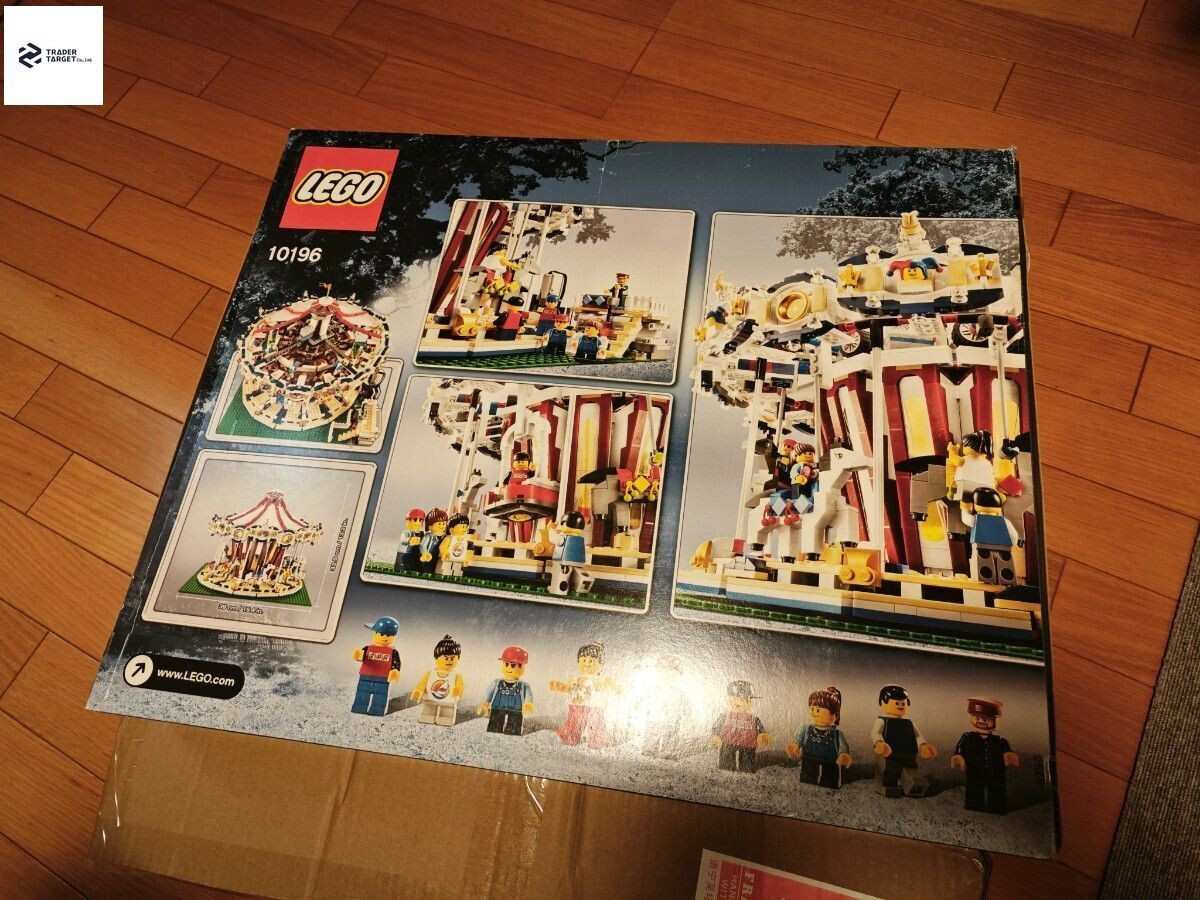 LEGO Creator Expert Fairground Collection Grand Carousel 10196 In