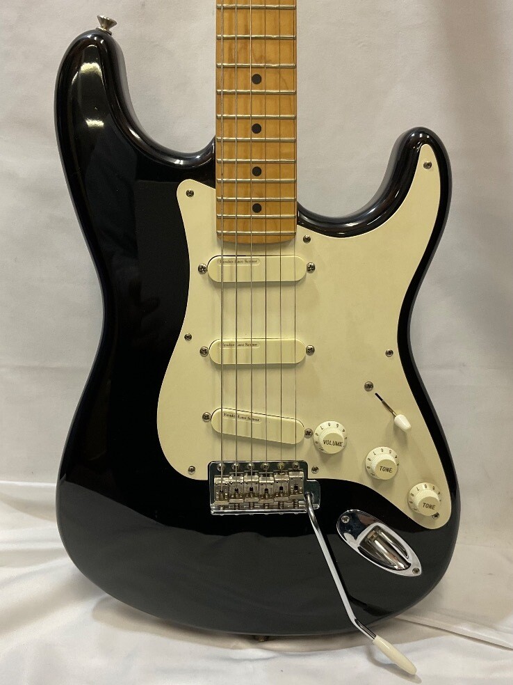 Electric Guitar Fender Stratocaster Blackie Eric Clapton Model S/N