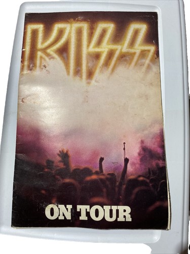 KISS - ANIMALIZE World Tour 84/85 Tour Book Program | eBay