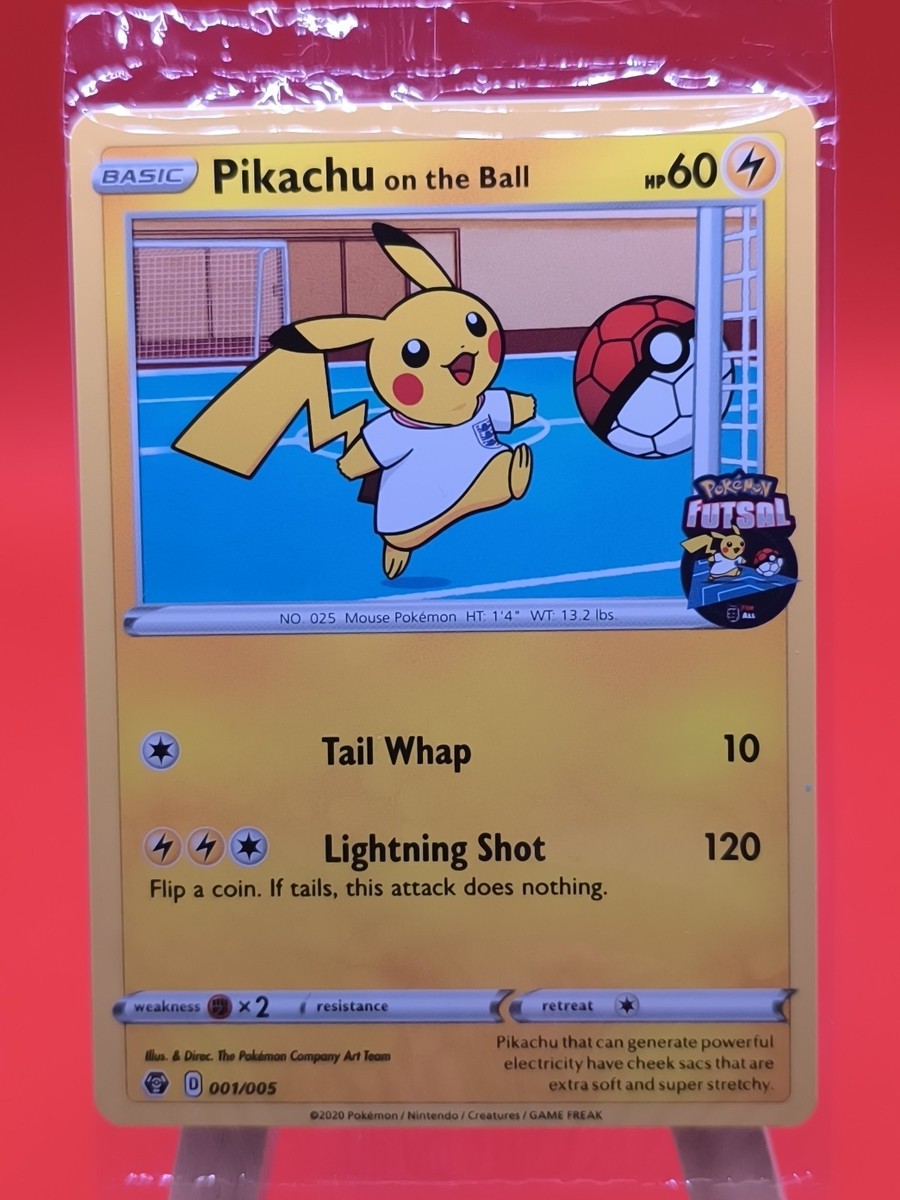 Pikachu On The Ball 001/005 Special Futsal Promo Pokemon Card New