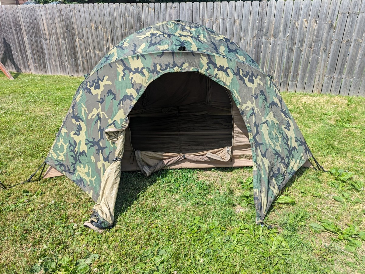 VGC -USMC 2Man Military Combat Shelter Woodland 4 Season Tent