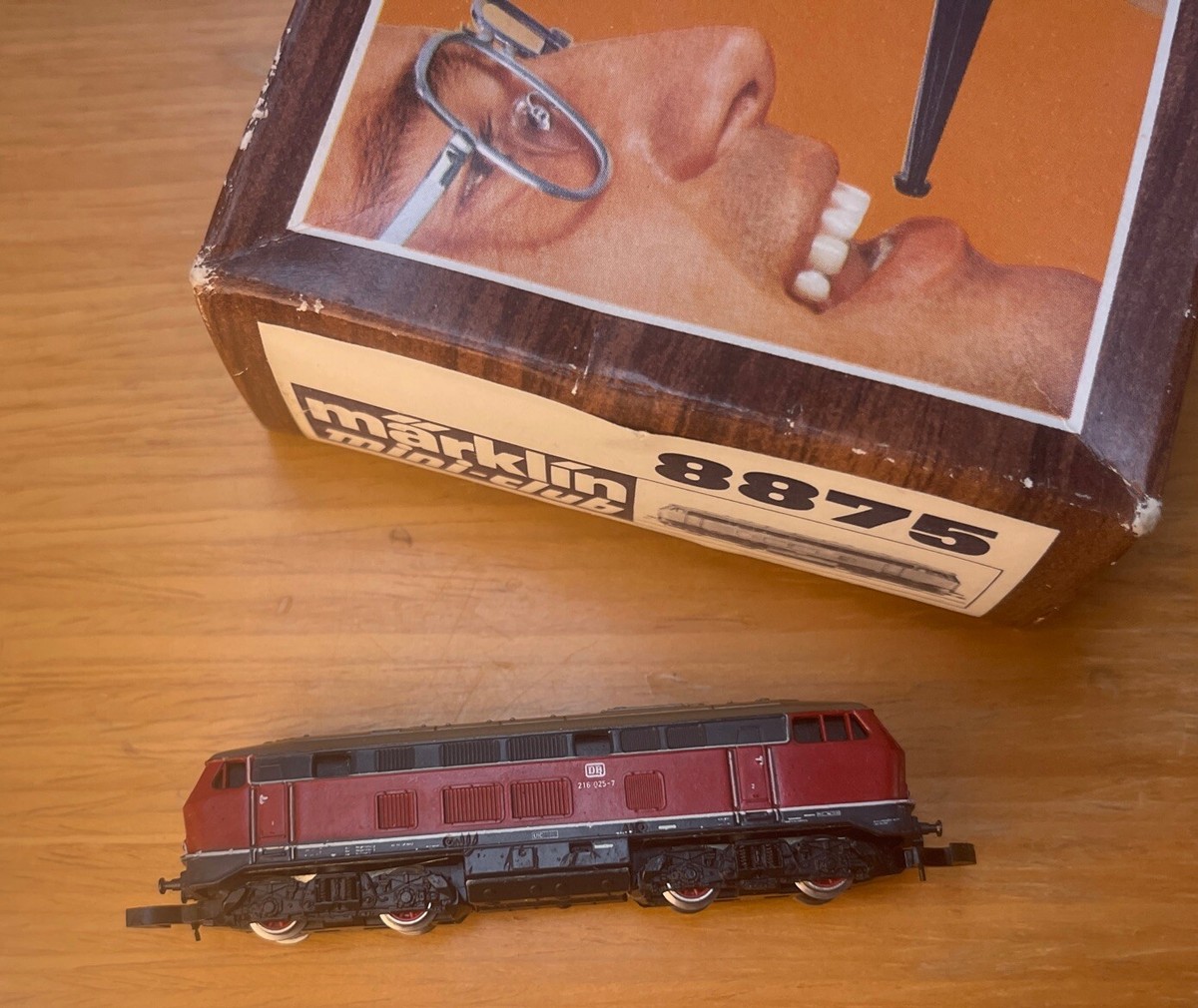 RARE Marklin Miniclub 8875 Z Scale DB Diesel Locomotive Class 216