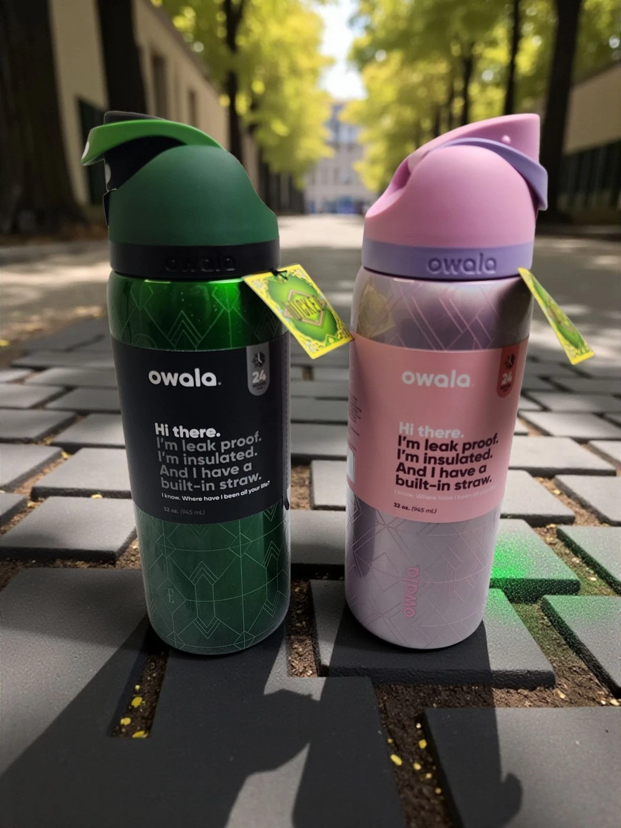 Owala Wicked For Good 32oz Freesip Water Bottle Glinda & Elphaba