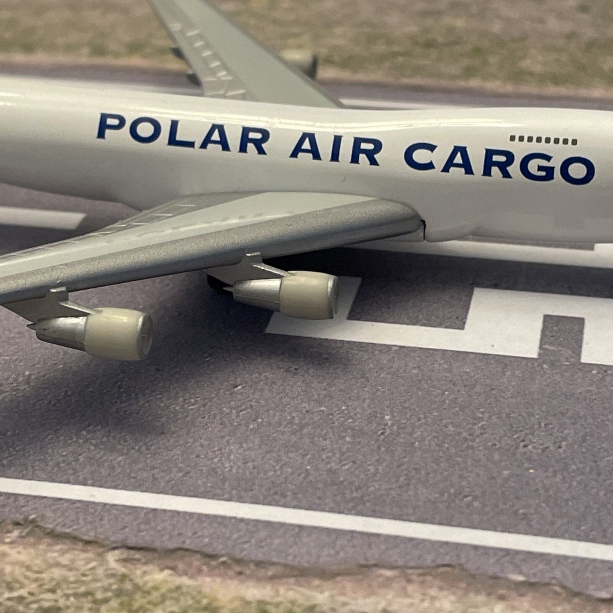 ☆Hogan 1/200 Polar Air Cargo B747-400F N450PA☆ 1:200 28CM Hogan LAN