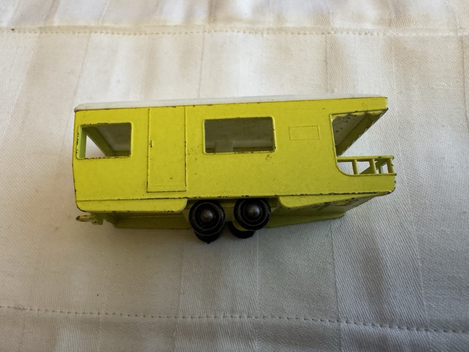 Matchbox 23d, Trailer Caravan - Free Price Guide & Review