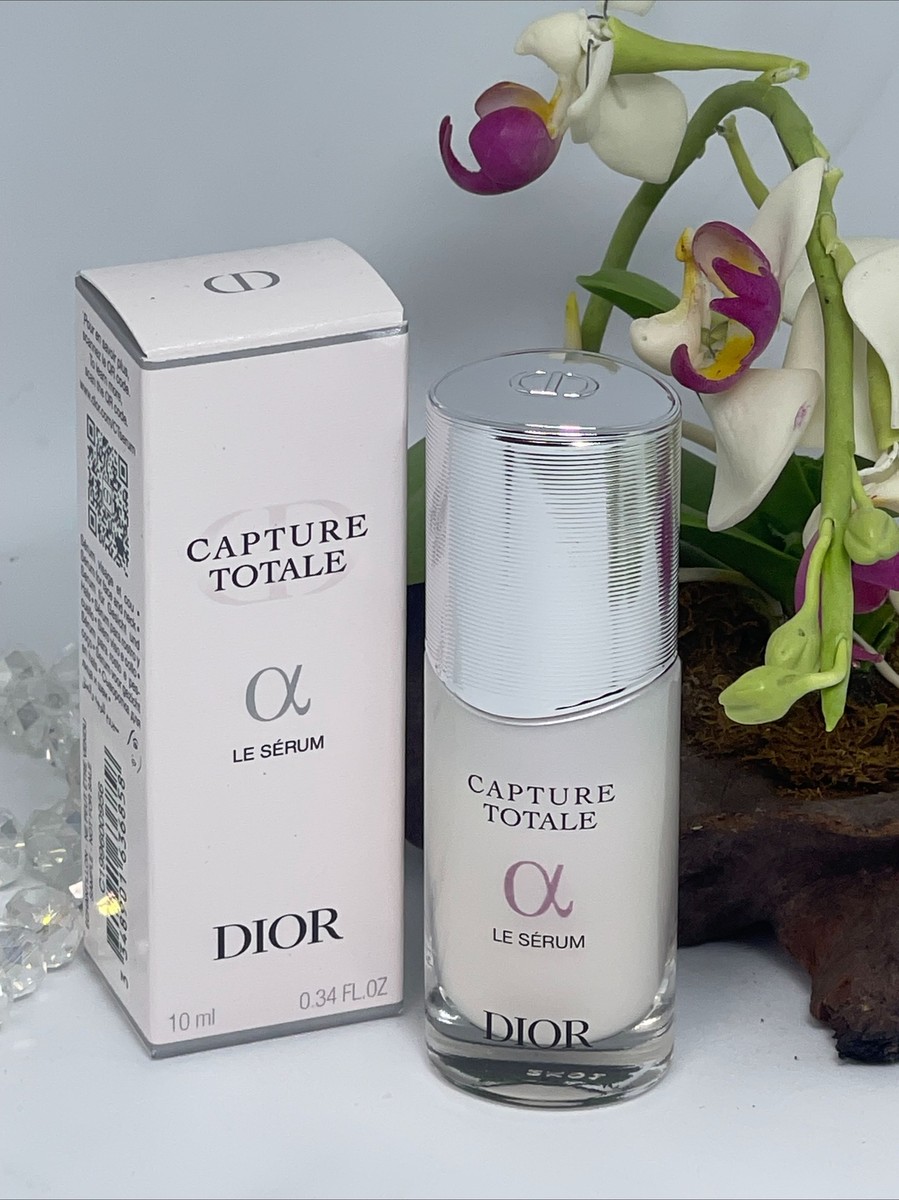 Dior Capture Totale Le Serum Youth Revealing Serum - .34 oz - New