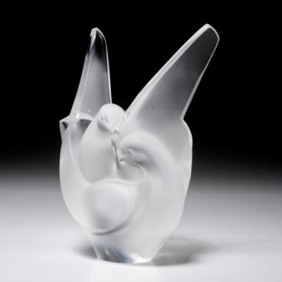 Lalique France Sylvie Love Birds Doves Frosted Crystal Flower Vase
