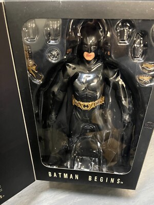 Hot Toys 1/6 Figure MMS13 Batman Begins NEW | eBay