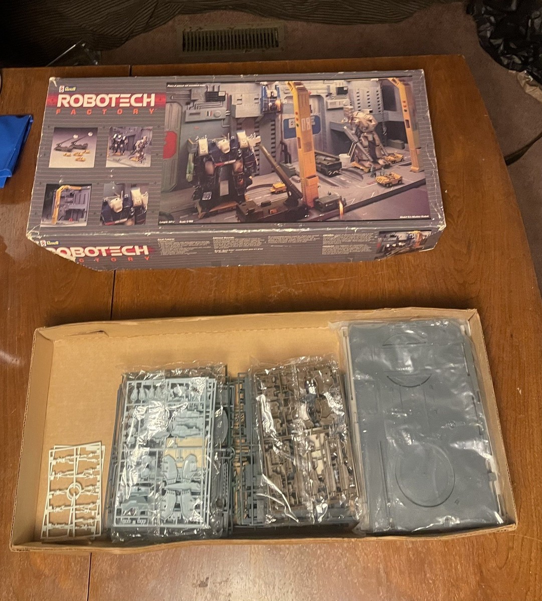 NOS REVELL 1404 Robotech Factory Model Kit 1984 Vintage! | eBay