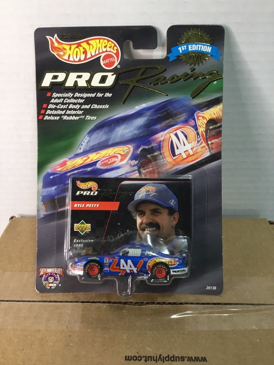 First Edition 1997 Team Hot Wheels Mattel Pro Racing Kyle Petty