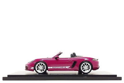 Spark 1:18 Porsche 718 Boxster Style Edition (982) in Ruby Star