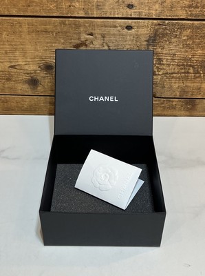 CHANELボックスとメモプレゼント CHANELボックスとメモプレゼント