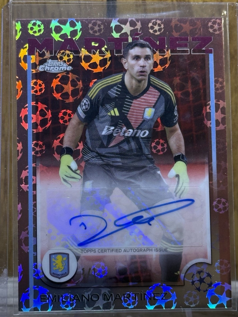 Emiliano Martinez Rose Gold #1/1 Auto Topps Chrome UCC Logofractor