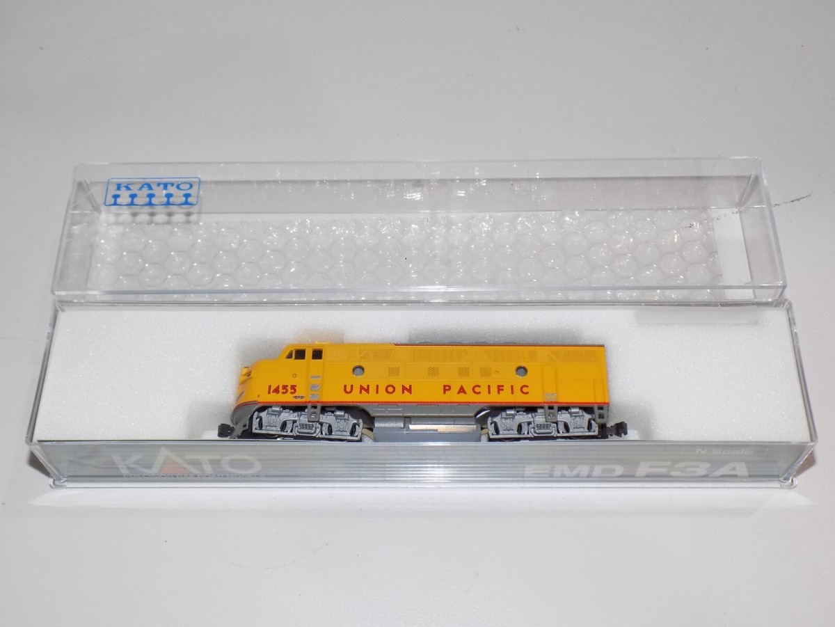 KATO N Scale Diesel Locomotive 176-1103 F3A Union Pacific #1455