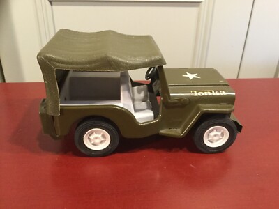Vintage Tonka Metal Army Jeep w/Plastic Detachable Cover Great