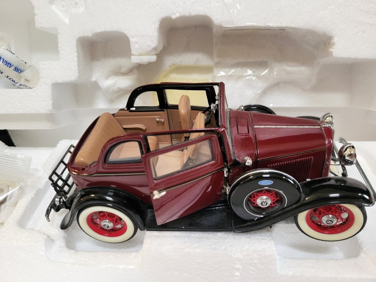 Franklin Mint BONNIE & CLYDE 1932 FORD Convertible Sedan Die Cast