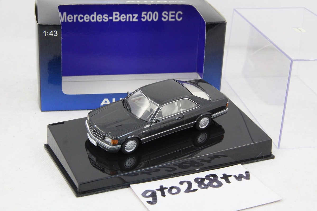 AUTOart 1:43 scale Mercedes-Benz 500 SEC(C126) Black Metallic