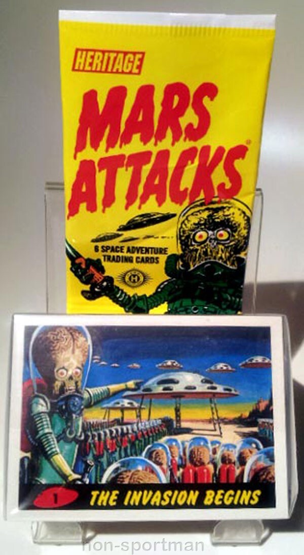 MARS ATTACKS TOPPS HERITAGE SET OF 55 CARDS, NEW UNIVERSE SET