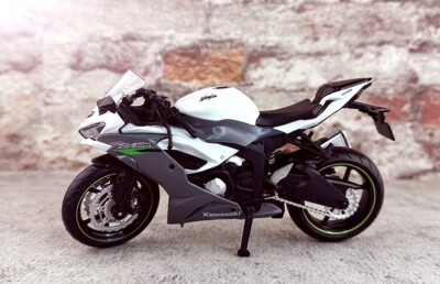 1/12 Scale Kawasaki Ninja ZX-6R ZX6R bike Motorcycle Toy Model BOX