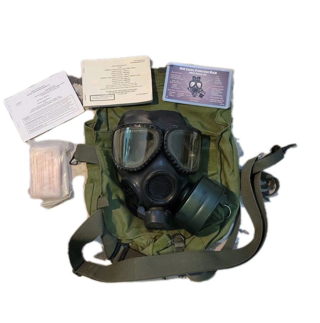 M40 Gas Mask With Filter, Bag ,Original Documents Size M | eBay