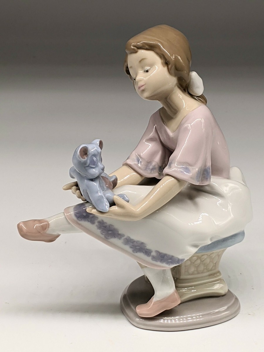 Lladro Collectors Society Figurine BEST FRIEND GIRL W/ TEDDY BEAR