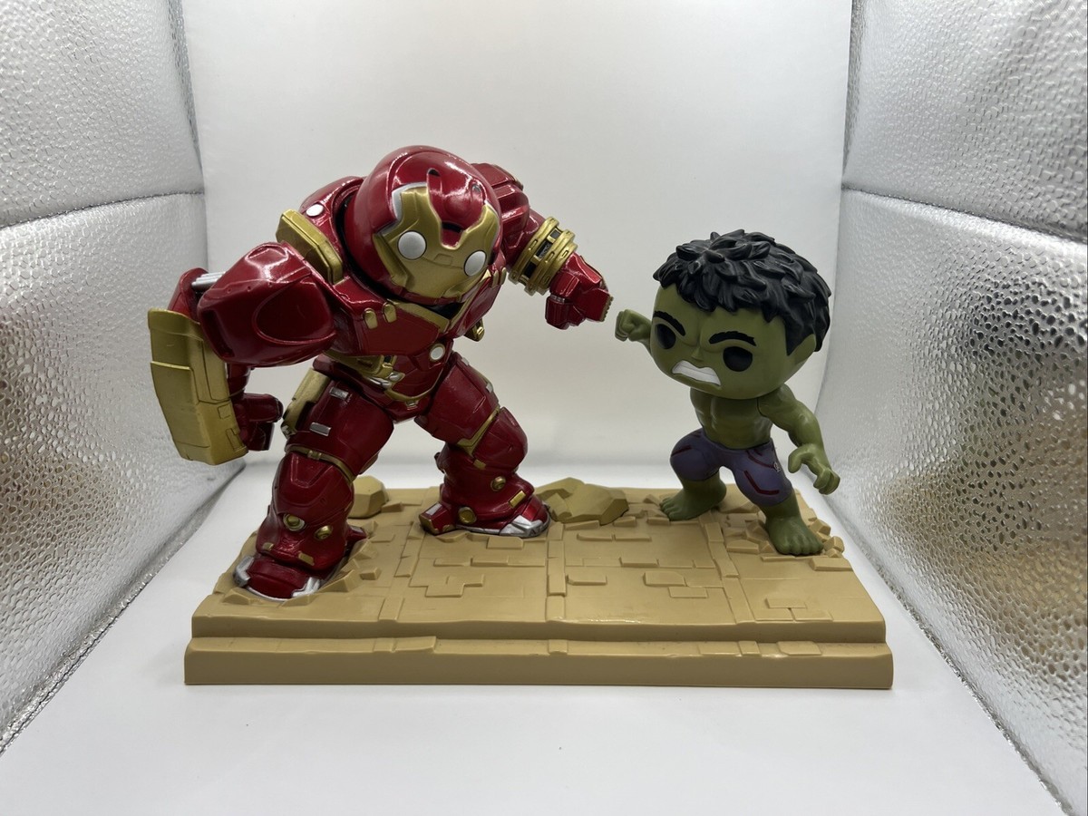 Funko Pop! Movie Moment Marvel Avengers Hulk Vs Hulkbuster #394