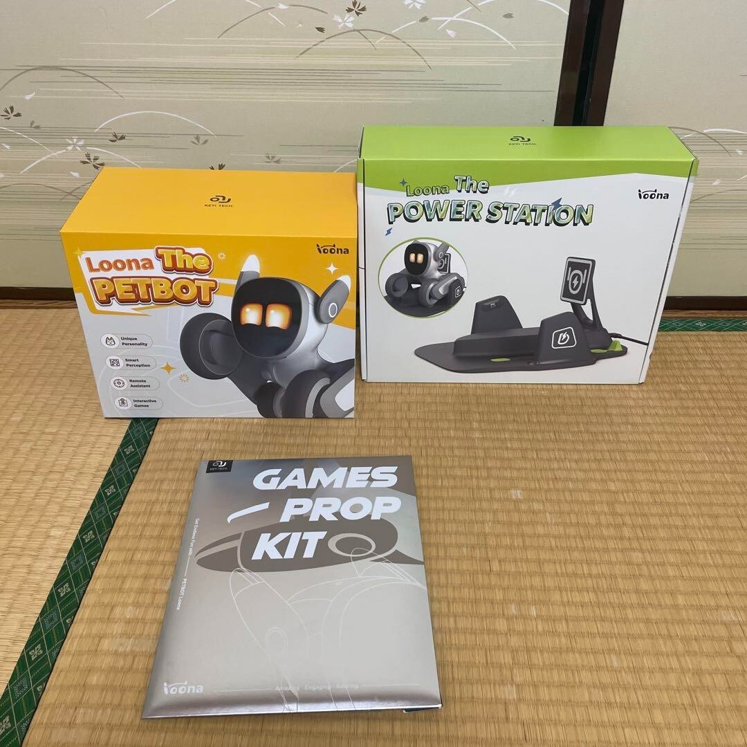 Loona Blue The Pet robot Power station Games prop kit Set