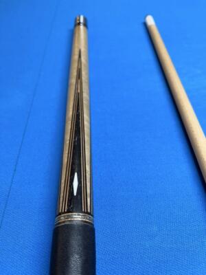 Schon 1990s Custom Cue SL7 Billiard Two-Piece Bat and Shaft