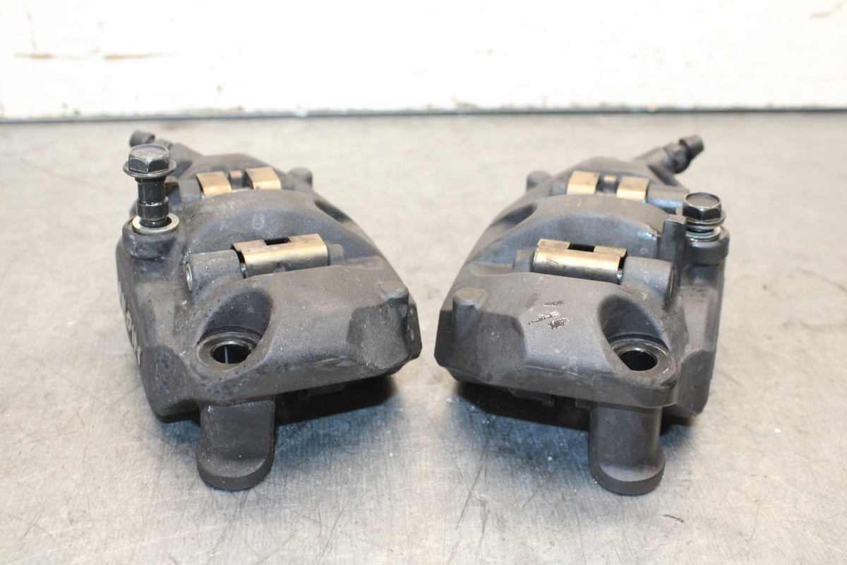 13-18 KAWASAKI NINJA ZX6R RIGHT LEFT FRONT BRAKE CALIPER SET PAIR