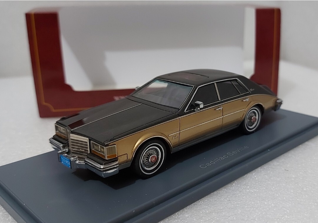 Cadillac Seville MKII 1981 Black/ Gold 1:43 Neo 1 of 500 PCS