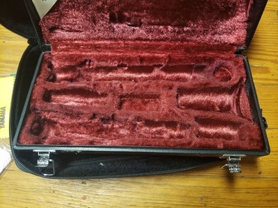 Yamaha Professional Bb Clarinet Case & Zippered Case Cover W