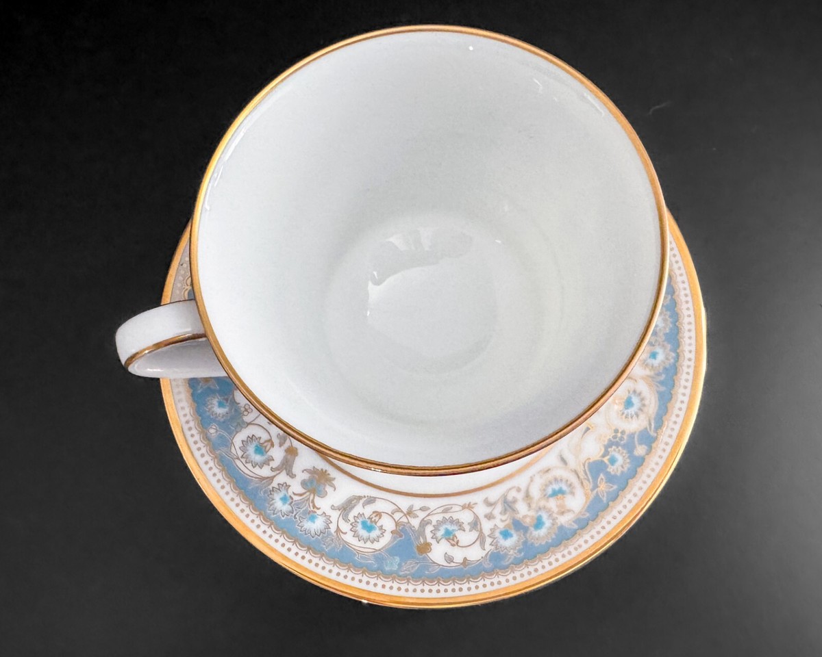 Noritake Polonaise 2045 Tea Cup Saucer Set Gold Blue Japan Vintage