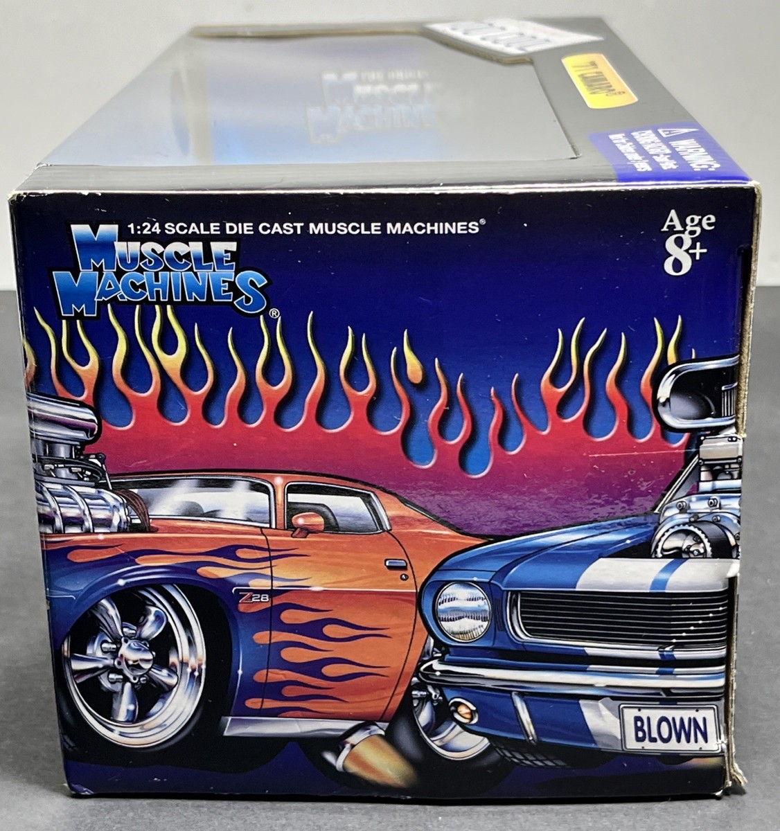 Muscle Machines 2005 Too Cool 1971 Chevy Camaro 1:24 Scale Diecast