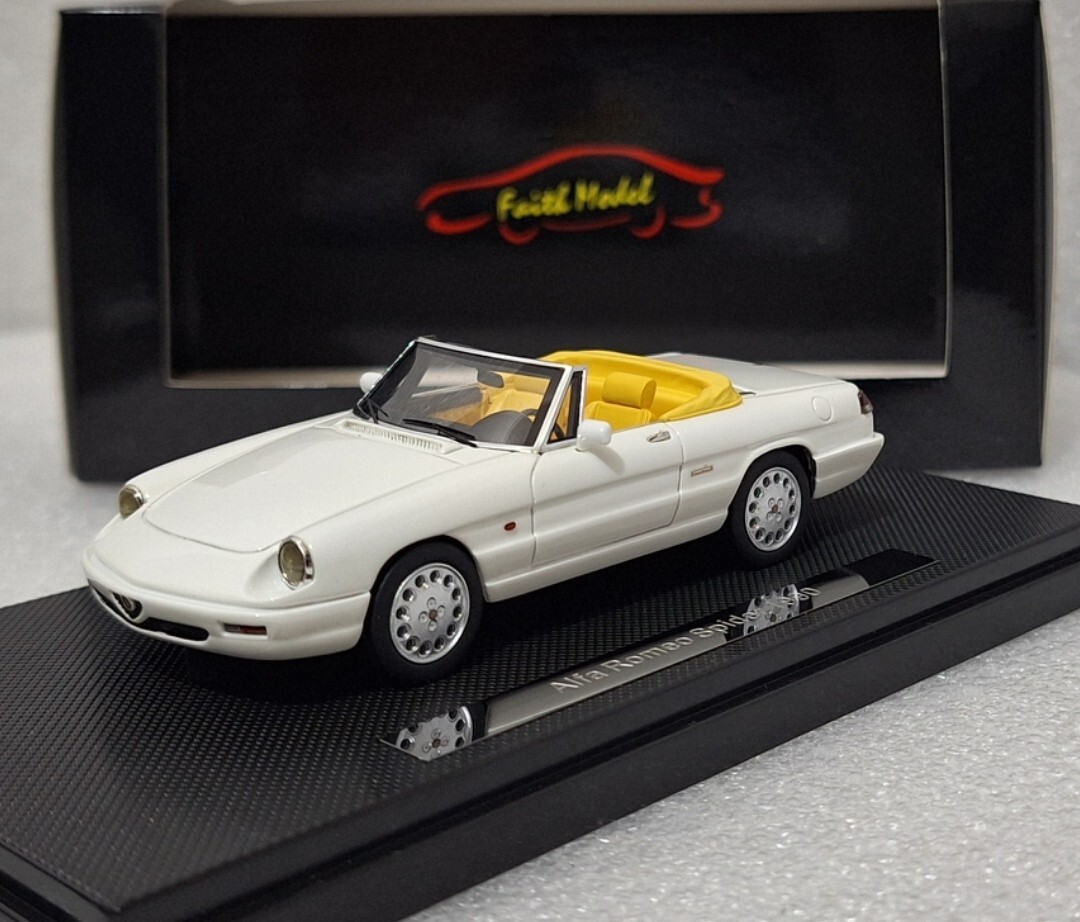 Alfa Romeo Spider 1990 4ª Serie White 1:43 Milena Rose No
