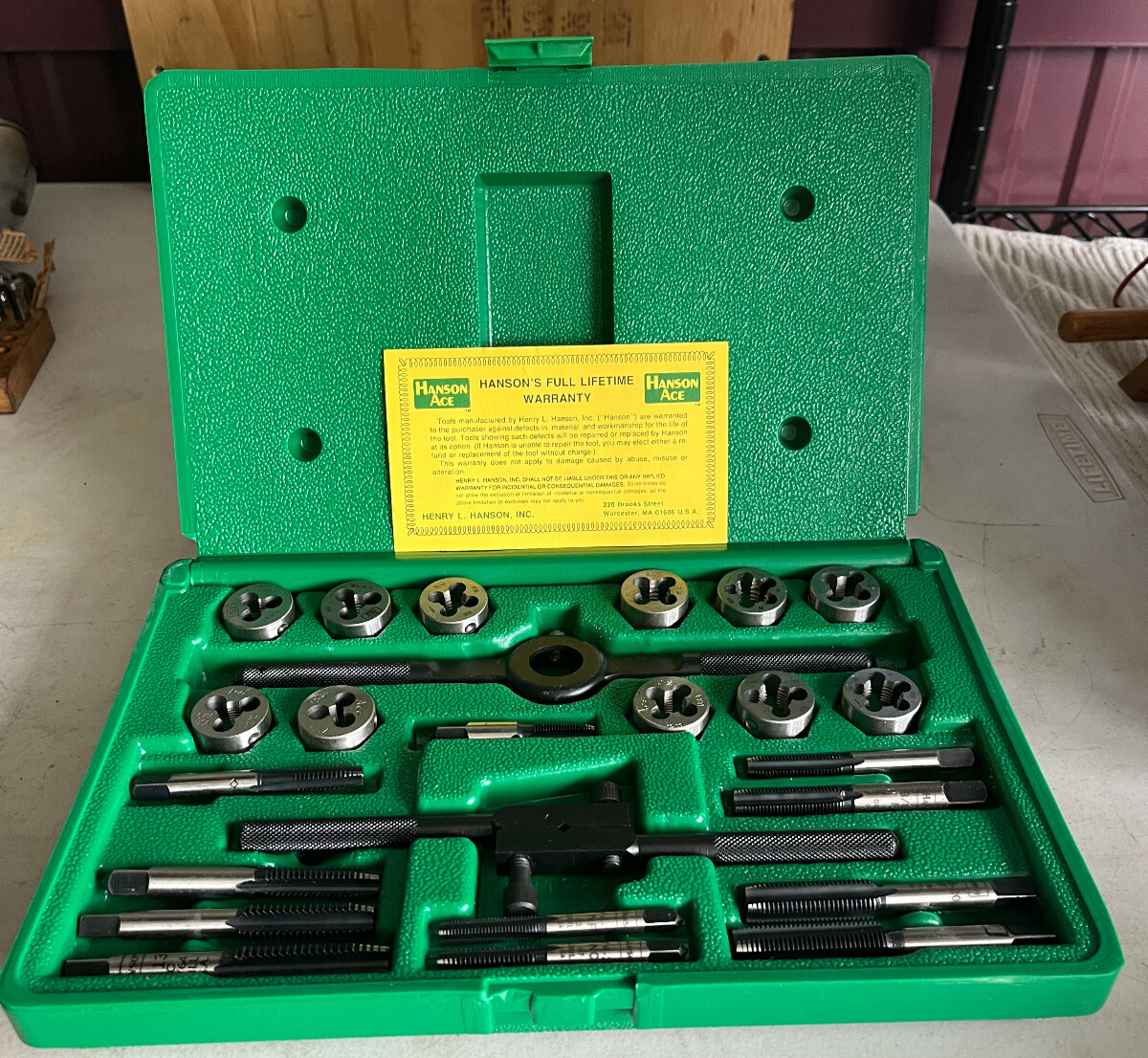 NEW 24 PC ACE HANSON 371412 SET NO. 4 TAP AND DIE SET N.C/N.F SIZE