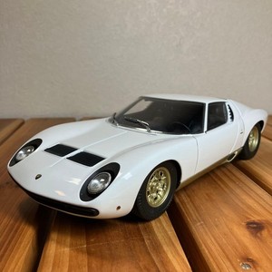 Lamborghini Miura 1 18 | eBay