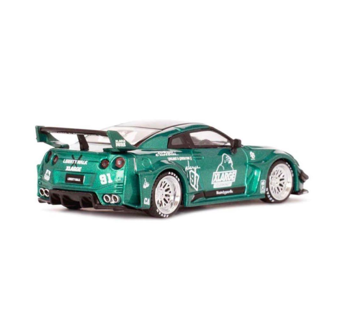 Liberty Walk × XLarge Mini GT 1/64 Green Mini GT Exclusive Model