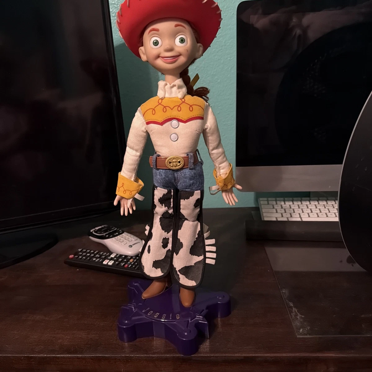 Toy Story Jessie Cartoon & TV Character Action Figures with