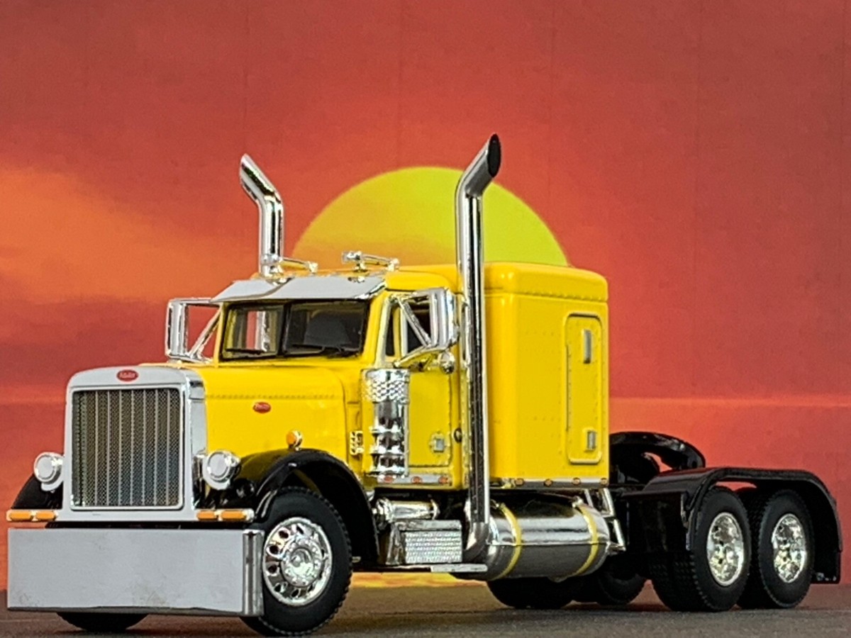 1/64 DCP YELLOW/BLACK PETERBILT 379 W/ 63