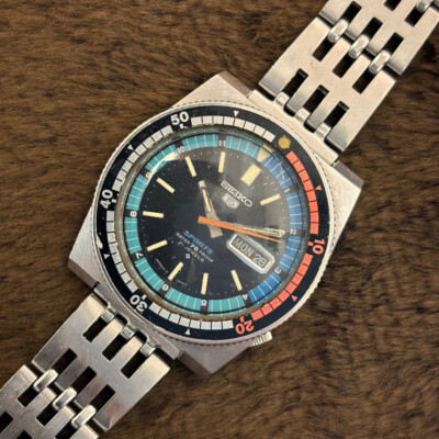 Seiko 5 Sports 6119-6050 Vintage Day Date Black Slv Automatic Mens